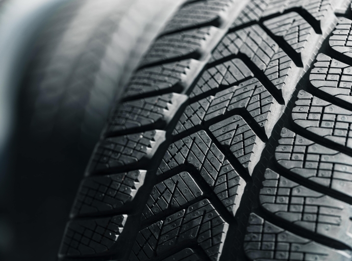 The New Generation of UHP Tires: A Balance Between Performance and Innovation