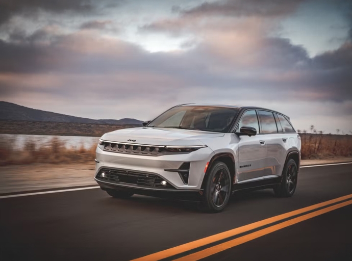 Le nouveau Jeep Wagoneer S tout électrique est lancé