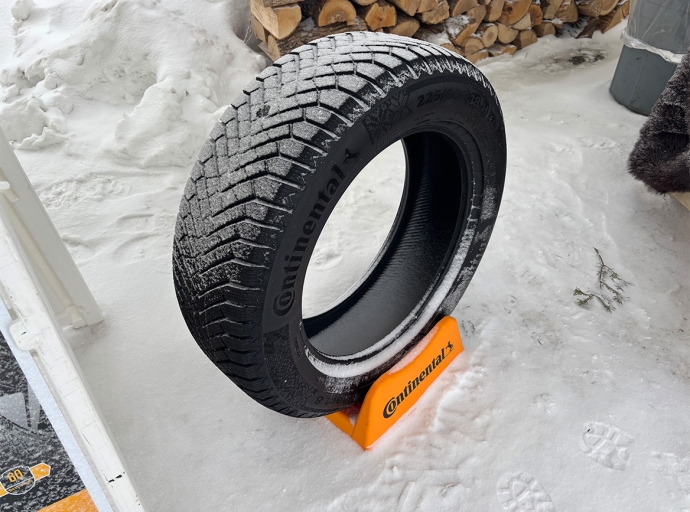Continental dévoile son nouveau Viking 8 à ICAR