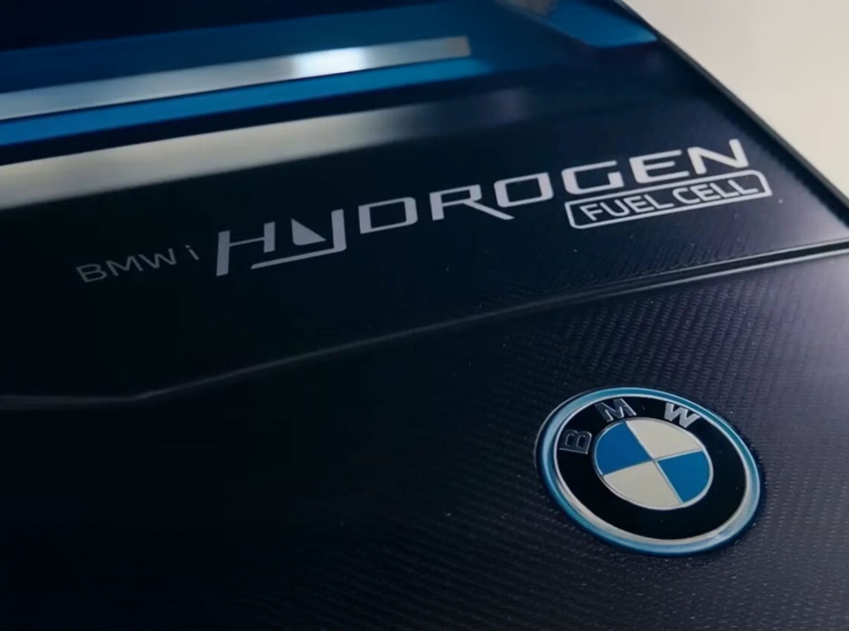 bmw-secoue-le-monde-automobile-avec-un-moteur-a-hydrogene-prevu-pour-2028