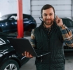 Pourquoi les conseillers de service ont besoin d’un logiciel de gestion de réparation automobile pour garder une longueur d’avance