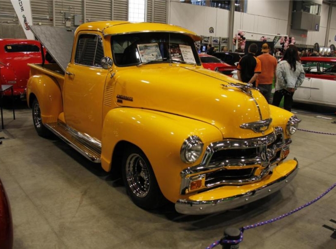 Auto-Sport QuEbec Show: A Tribute to Bodyworkers and Painters