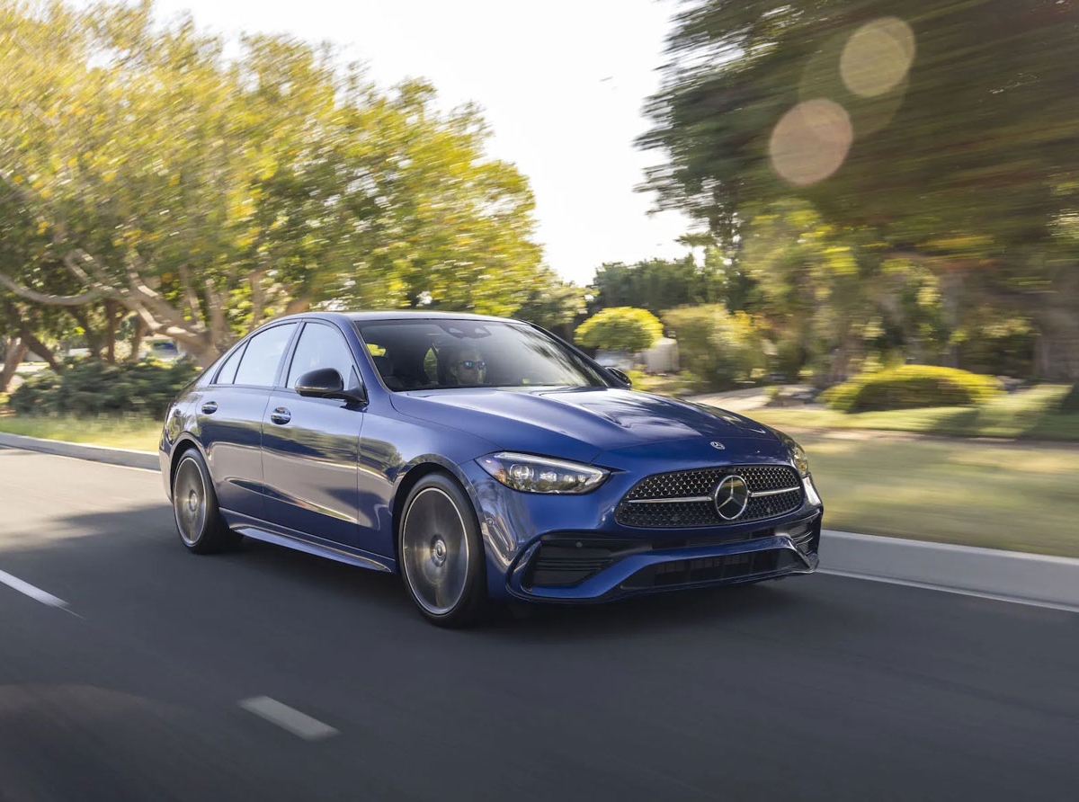 mercedes-benz-may-return-to-v8-engines