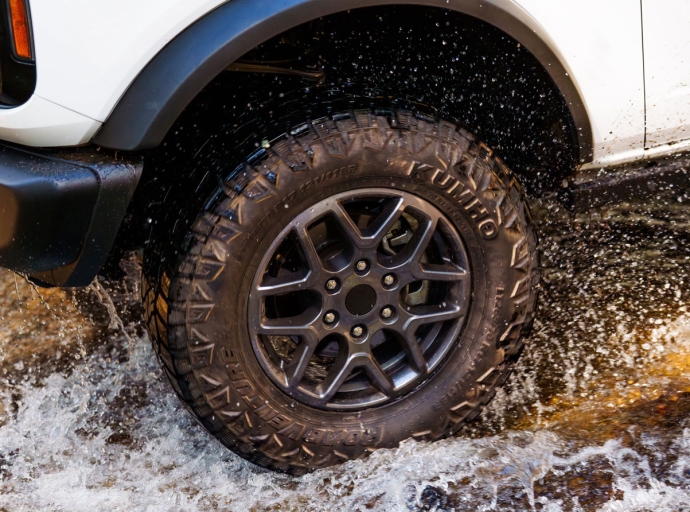 Kumho launches RT version of its Road Venture tire