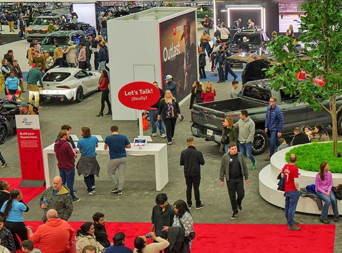Detroit auto show announces its return