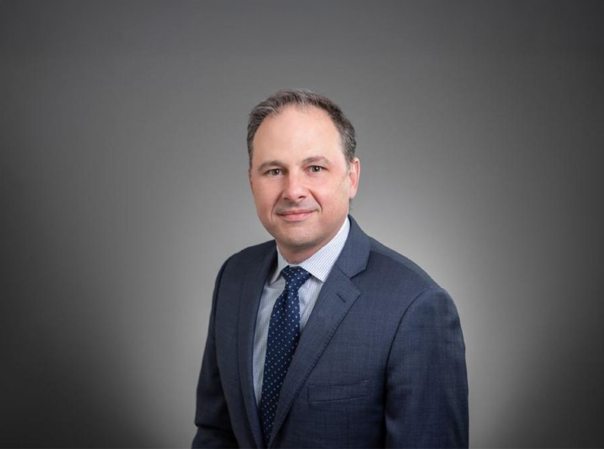 mercedes-benz-devoile-son-etude-de-style-vision-iconic