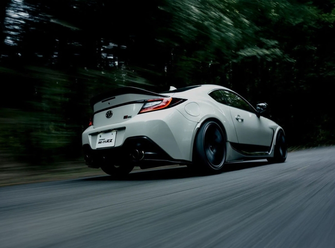 Bridgestone lance le Potenza RE-71RZ d’été