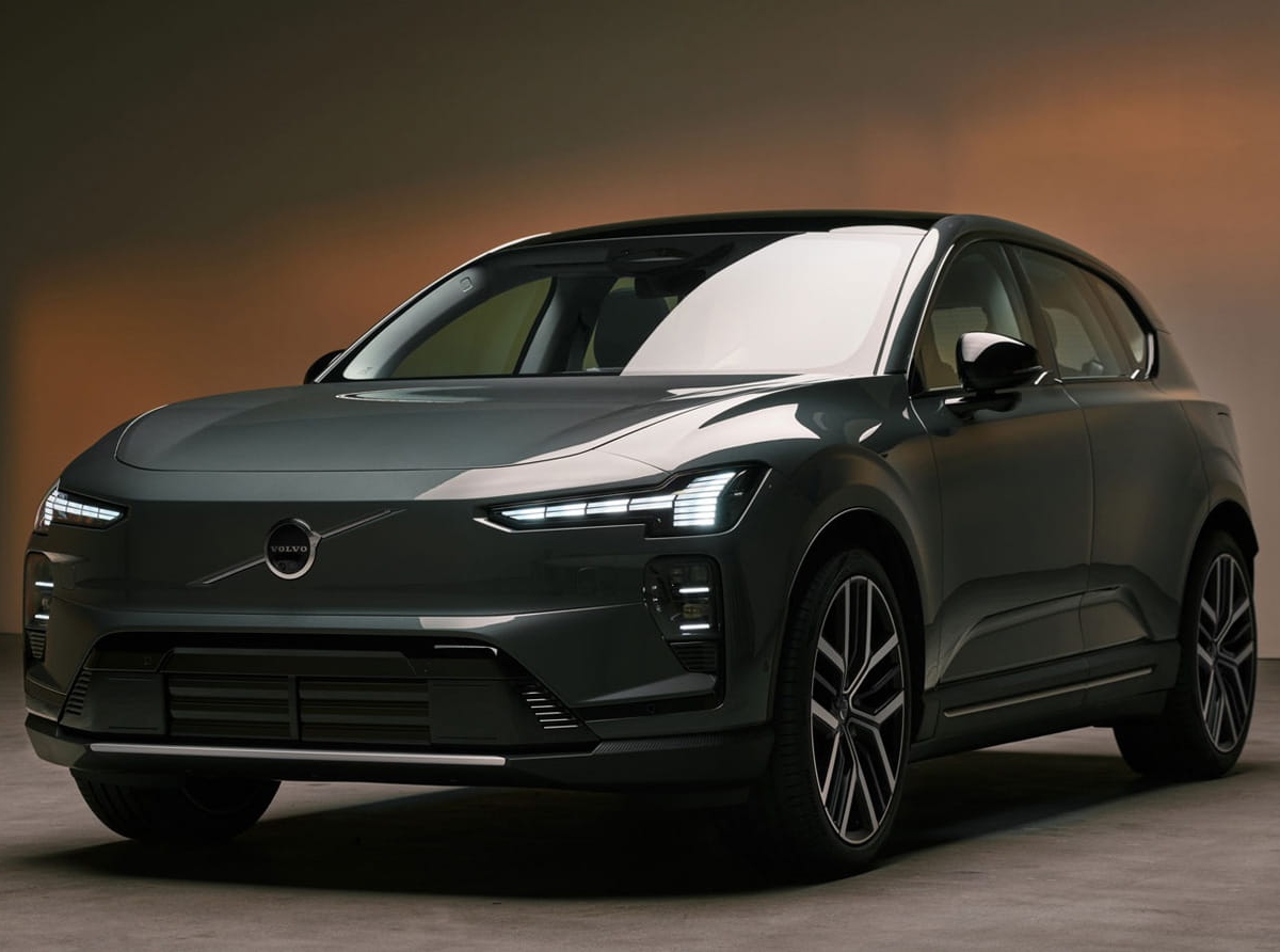 volvo-finally-unveils-its-ex60