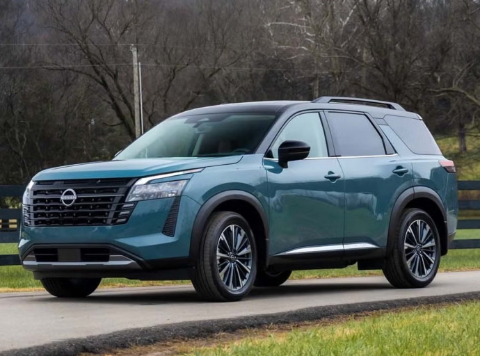 Two New Nissan Pathfinder Models? 