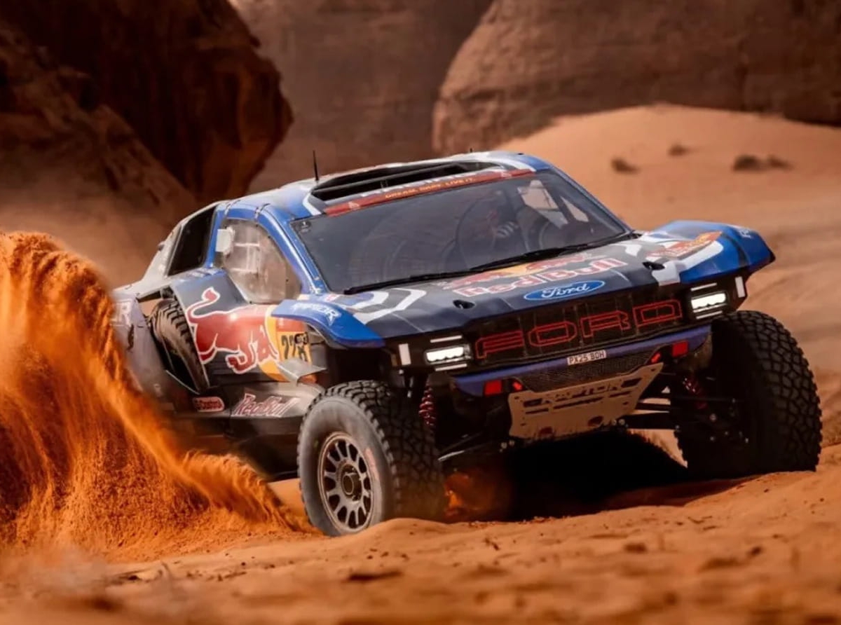 ford-considererait-une-version-raptor-de-la-mustang