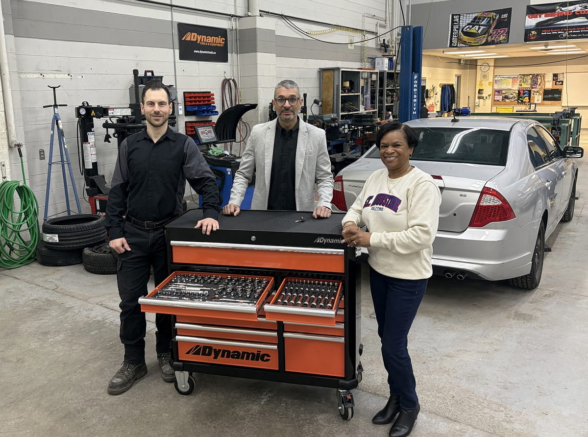 Gray Tools soutient la relance de la formation en métiers spécialisés