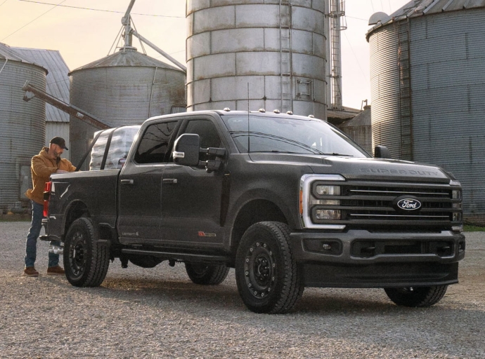 Ford commence à dévoiler ses F-Super Duty 2027