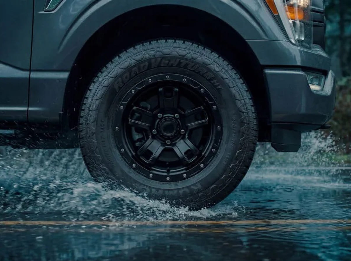 Kumho Launches a New All-Season Road Venture HT Tire
