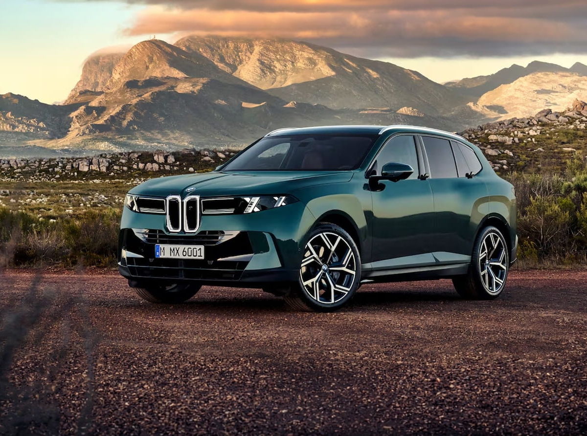 BMW Unveils Its New X5 SUV